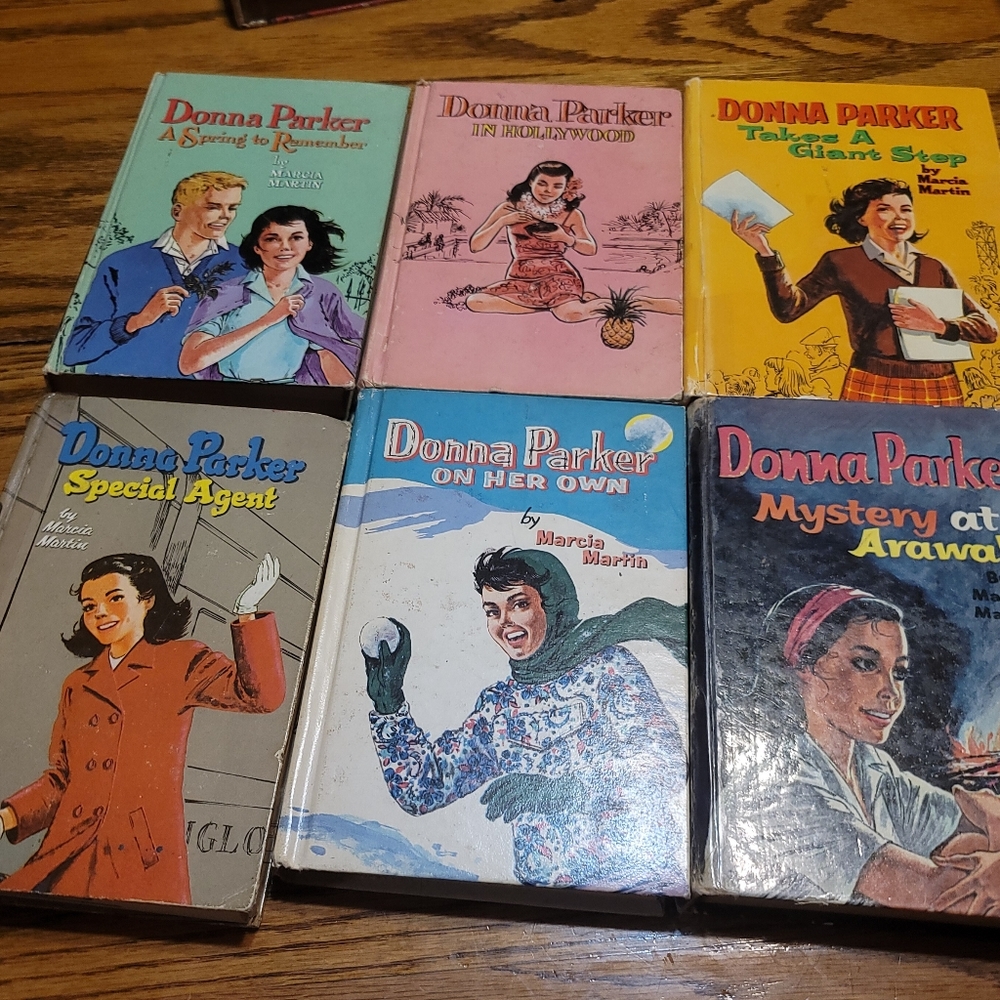 Set of 6 Donna Parker young adult books